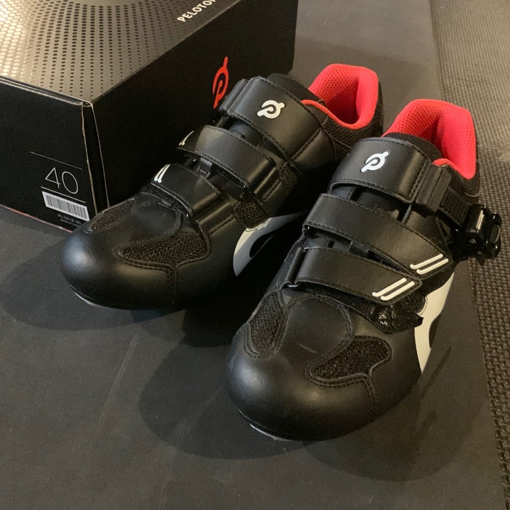 📣LAST CHANCE📣 Peloton Cycling shoes, size 40, US women’s 9